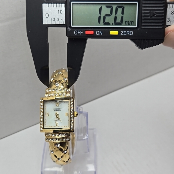Womens Vintage MOP Embassy by Gruen Watch with Stones GEM1924L New Battery - Picture 5 of 9